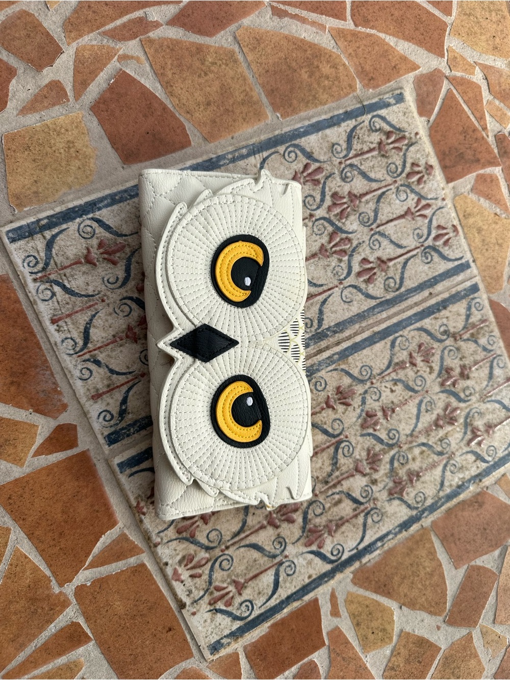 Discontinued Loungefly Harry Potter Hedwig Owl Quilted Trifold Wallet White